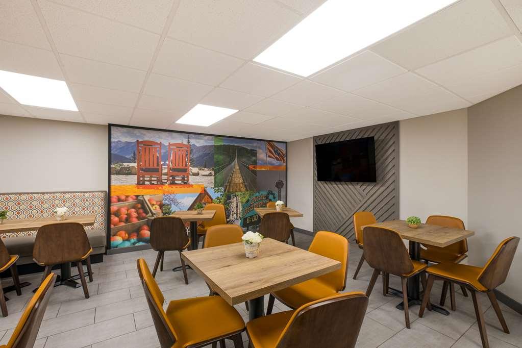 Clarion Pointe Sevierville-Pigeon Forge 레스토랑 사진